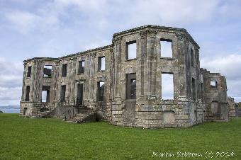 The ruins of Mussenden Castle 